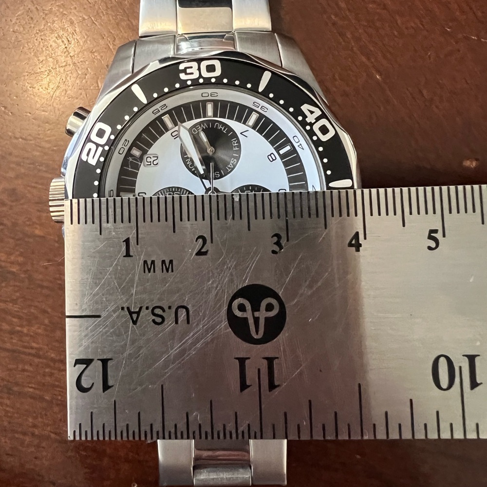 Invicta Swiss made watch - Picture 3 of 3